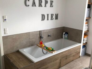 Fliesenleger Badewannen Sockel